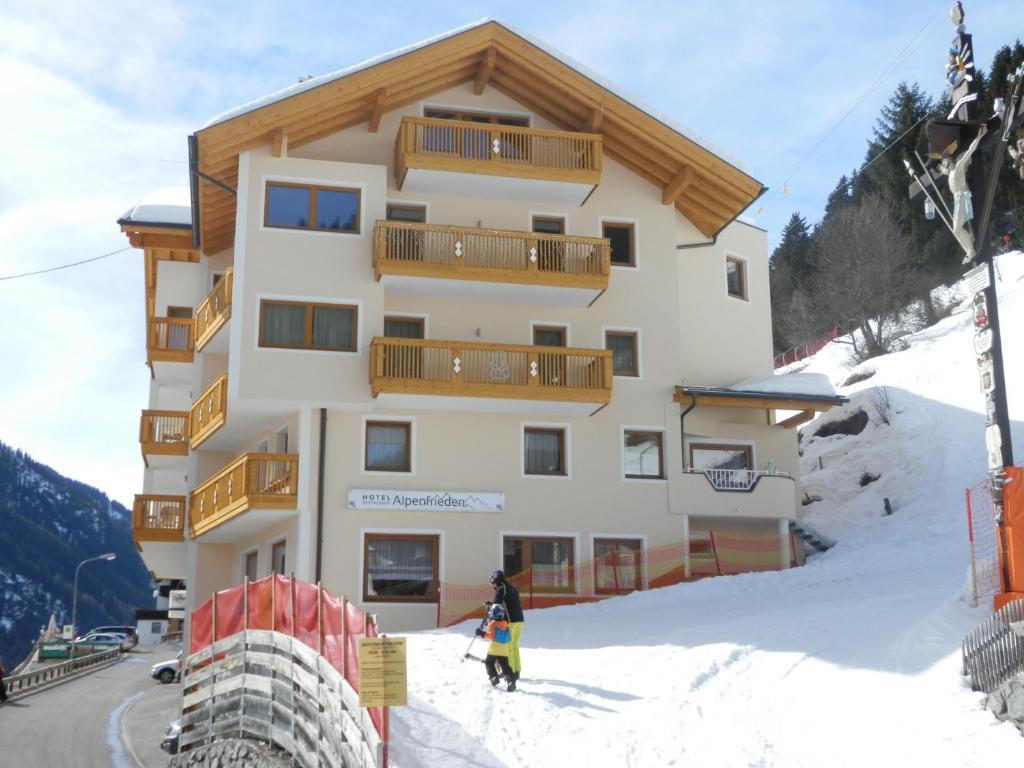 Hotel Alpenfrieden Kappl  Exterior foto